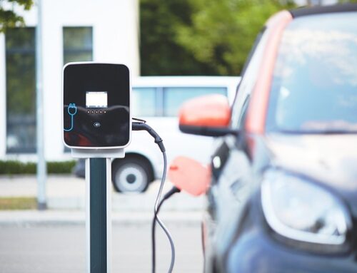 Los compradores de un coche eléctrico podrán desgravarse un 15% en el IRPF sobre un máximo de 20.000 euros
