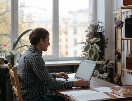 Los cambios en el teletrabajo pactados colectivamente no suponen una modificación sustancial de las condiciones laborales